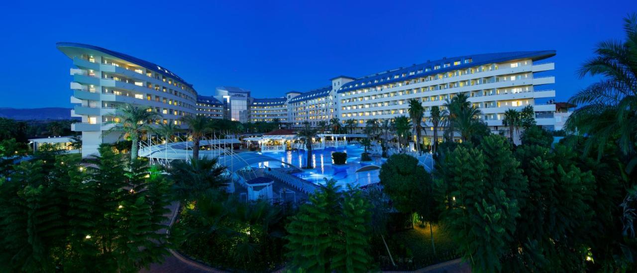Crystal Admiral Resort Suites & Spa Kızılot Екстериор снимка